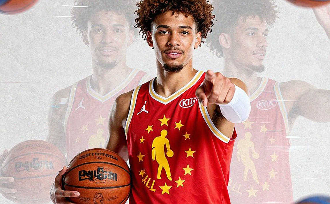 Mike James, tuổi 36 và bản hợp đồng phụ thuộc: Khi Efes chờ Larkin trước khi ký ngôi sao