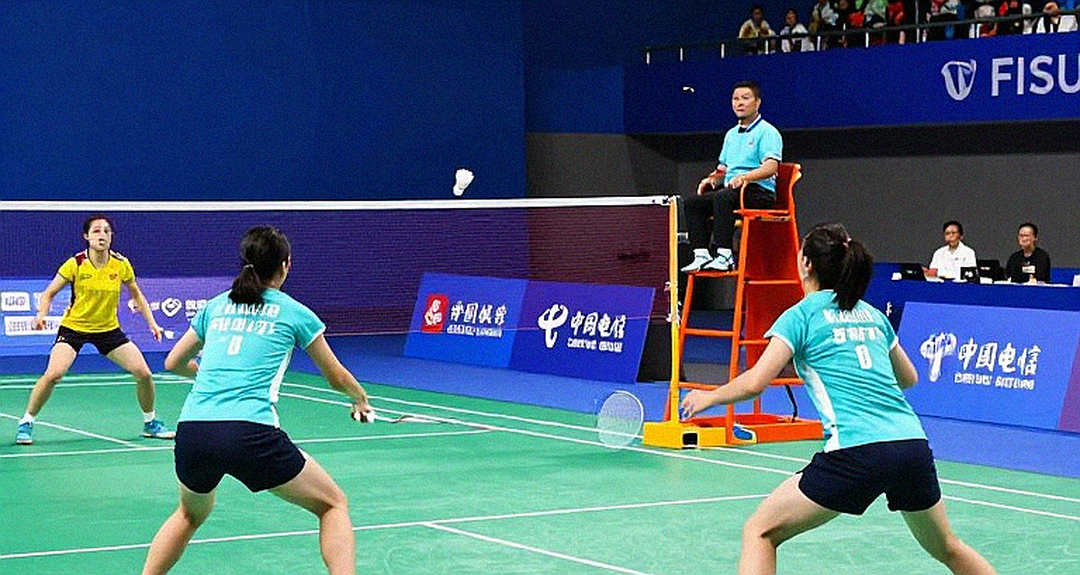 Ấn Độ ở Thâm Quyến: Một cặp đôi học cách đếm lại, một tay vợt học cách dừng