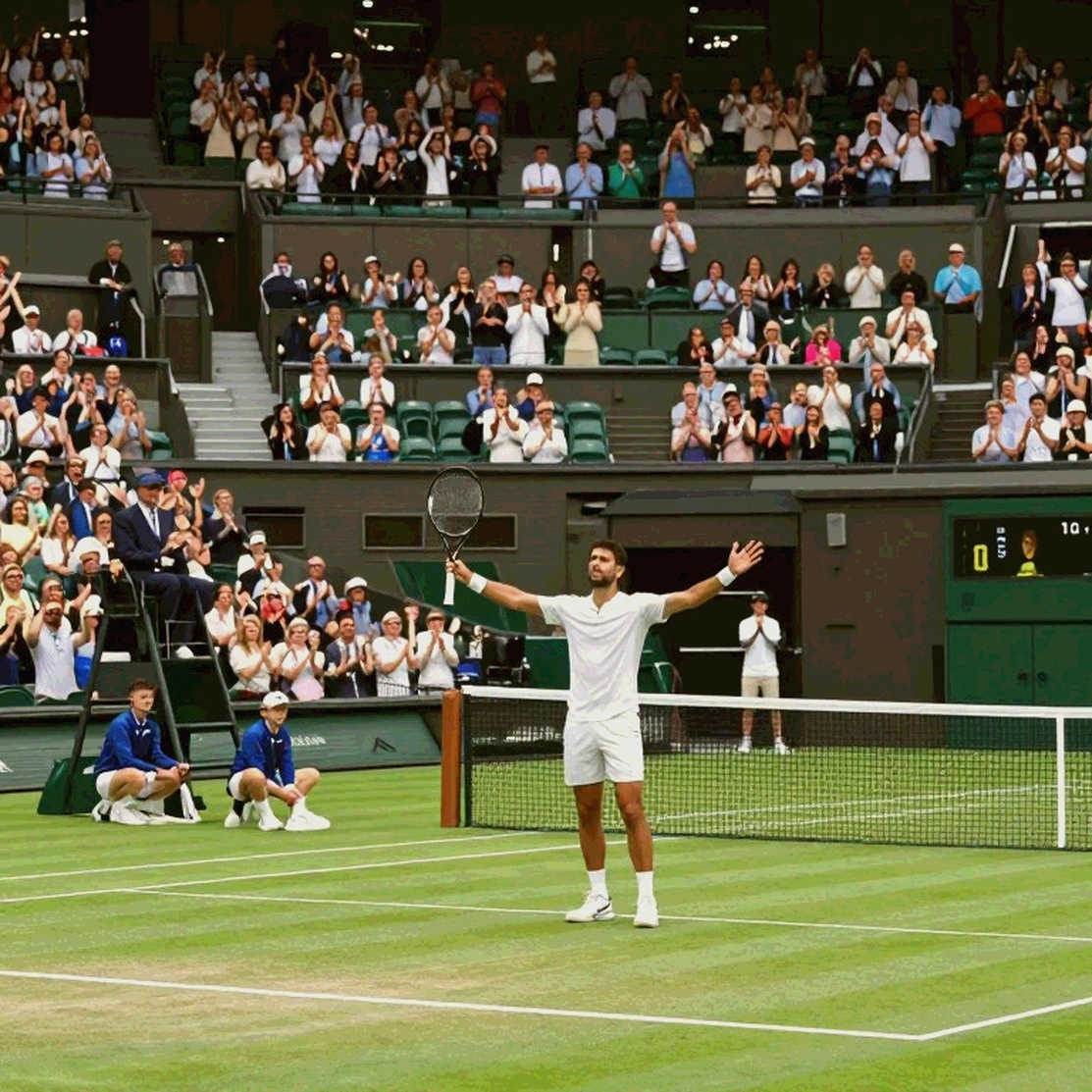 Nhãn 'tennis' và cú trượt dữ liệu: một bản ghi thể thao không có thể thao
