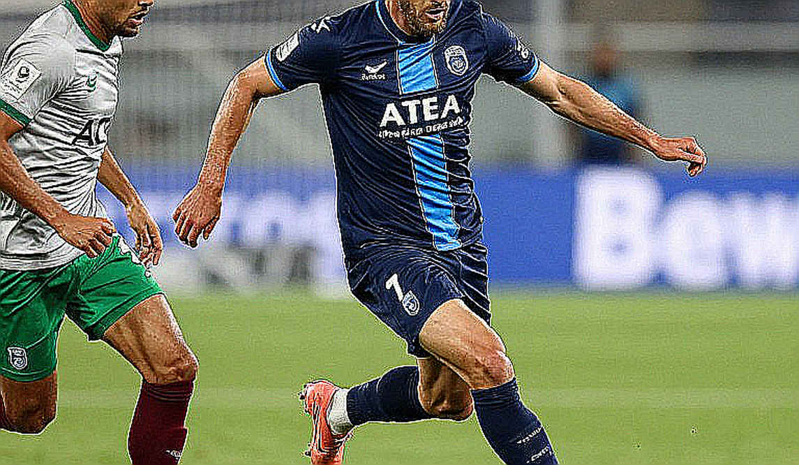 Henry Martín gọi khán đài đầy ắp, América bước vào Clásico Nacional với ba trận không thắng Henry Martín gọi khán đài đầy ắp, América bước vào Clásico Nacional với ba trận không thắng
