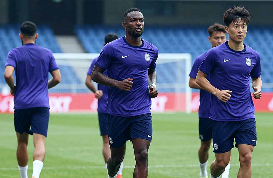 Mắt cá chân của Federico Valverde và hóa đơn thật của trận derby Madrid Mắt cá chân của Federico Valverde và hóa đơn thật của trận derby Madrid