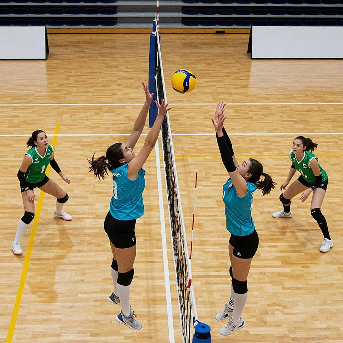 Ai Cập lập kỳ tích tại giải vô địch bóng chuyền nữ châu Phi: Tấm vé Olympic lịch sử và cuộc cạnh tranh giành vé World Cup 2027 Ai Cập lập kỳ tích tại giải vô địch bóng chuyền nữ châu Phi: Tấm vé Olympic lịch sử và cuộc cạnh tranh giành vé World Cup 2027