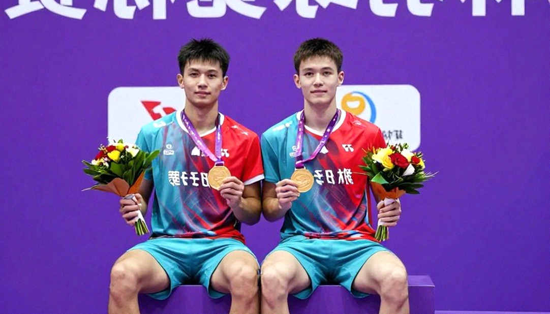 Huy chương vàng ASIAD cầu mây nữ: Ba vận động viên, hai mức thưởng, một khoảng lặng chưa khép Huy chương vàng ASIAD cầu mây nữ: Ba vận động viên, hai mức thưởng, một khoảng lặng chưa khép