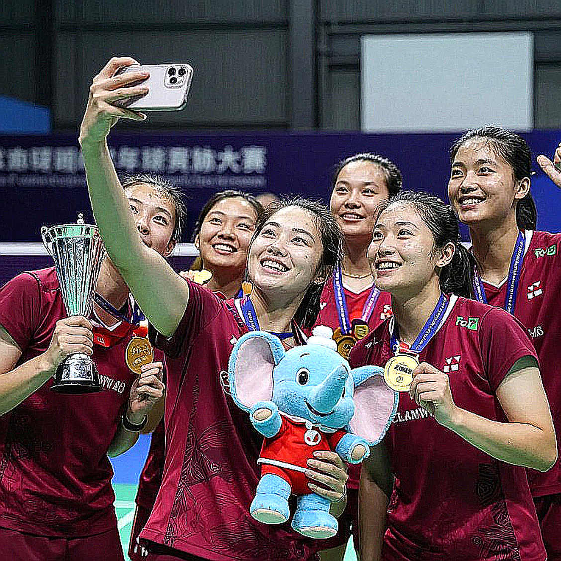 Indonesia vào chung kết đồng đội nam Asian Games 2026 nhờ hai trận đôi, nhưng vị trí số một đang là biến số
