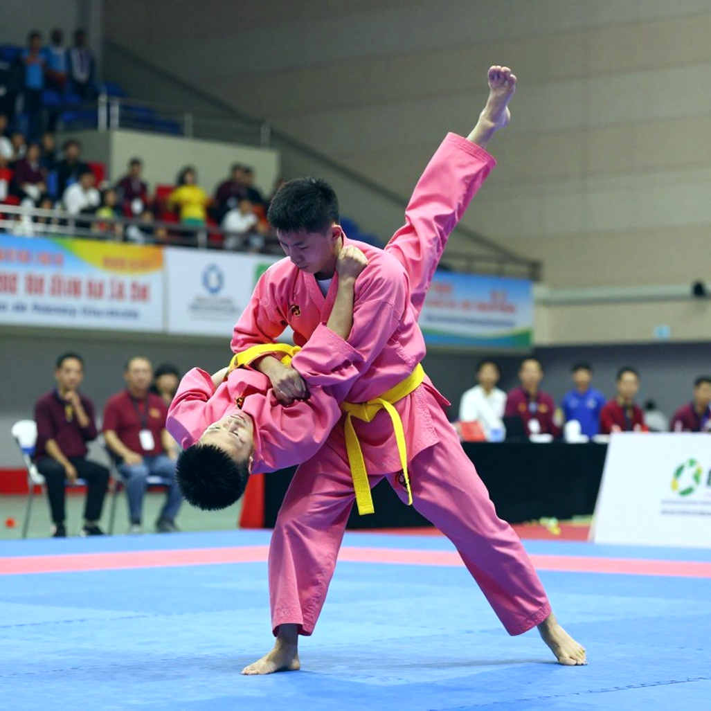 Tran Thi Cam Tu: the -59kg kumite silver and a weight-class fork nobody has drawn