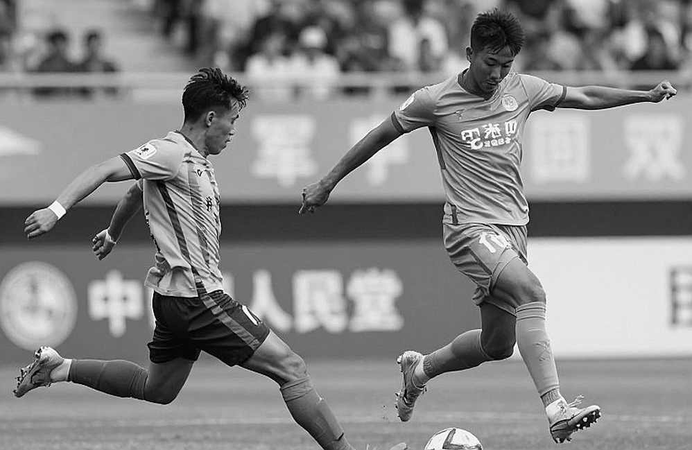 Seven Conceded in Two Rounds and a 40-Minute Dressing Room: Hanoi FC's Season-Long Discipline Test